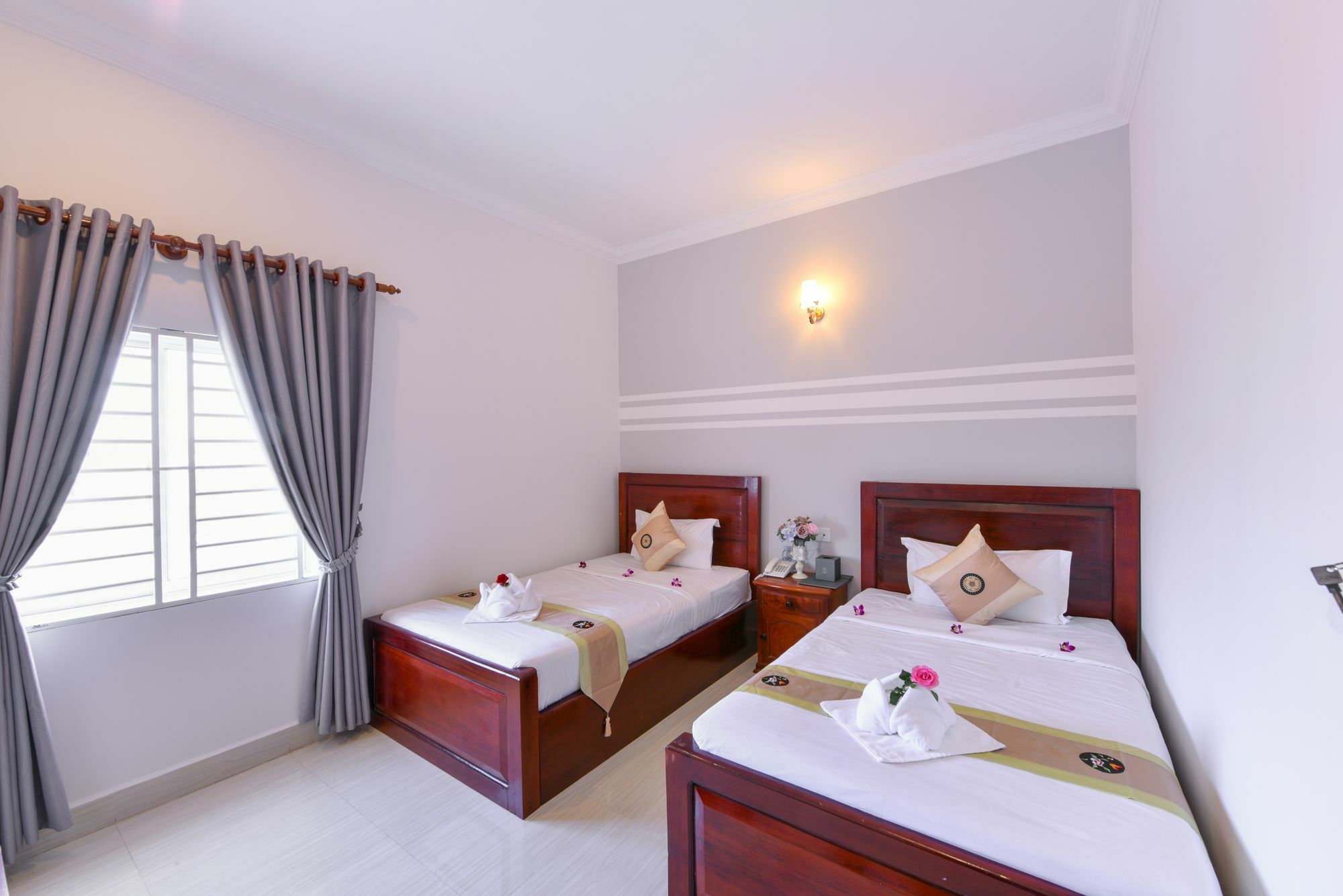 Sky Palace Boutique Hotel Баттамбанг Экстерьер фото
